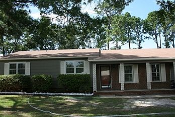 1st image of 631 Clayton Dr