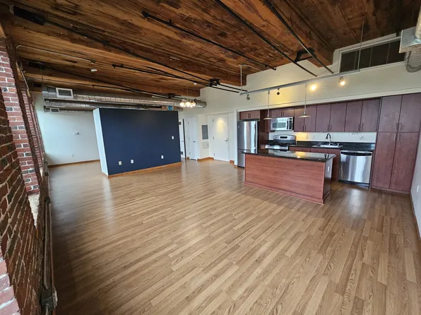 130 John St Unit 110, Lowell, MA 01852