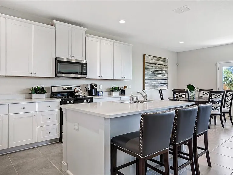 1356 Eagle Ridge Trl — Photo 2