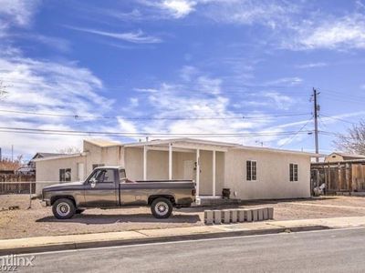 343 Nebraska Ave, Henderson, NV, 89015
