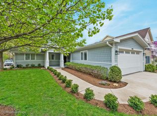 4821 Northcott Ave, Downers Grove, IL 60515