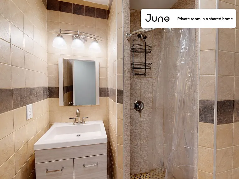362 Parkside Ave #B — Photo 8