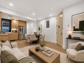205 8th Ave