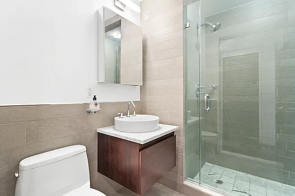 Sold by Compass | media 18