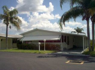 6116 Palm Breezes Dr, Lake Worth, FL 33462
