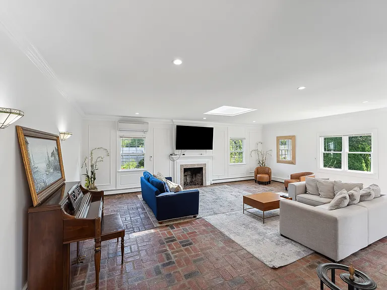 16 Hampton Harbor Rd — Photo 3