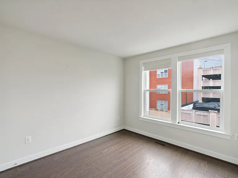 241 Kepler Dr — Photo 21