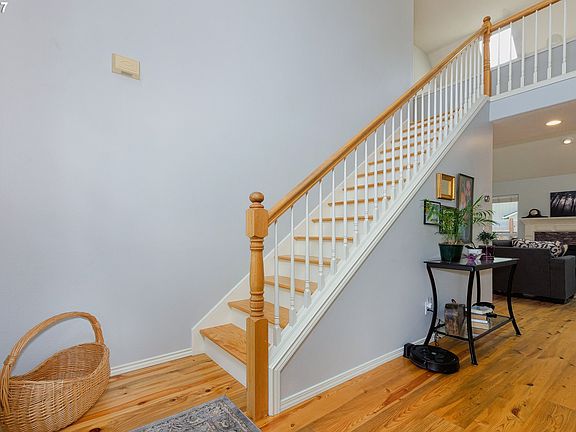 4th image of 2053 SE 61st Pl