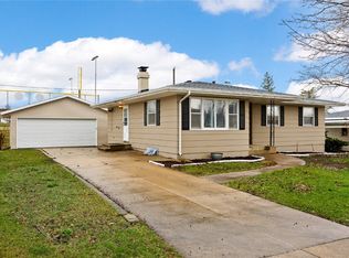 1715 A Ave, Marion, IA 52302