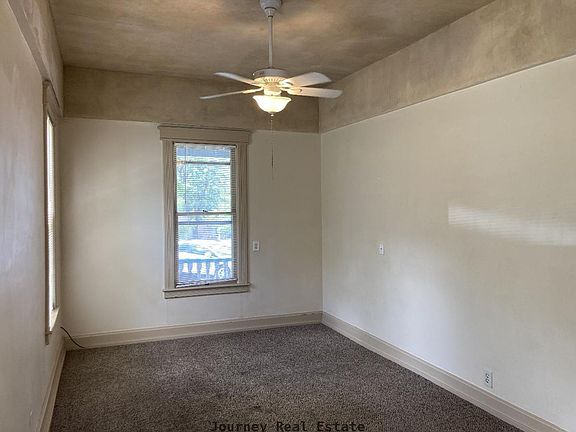 3rd image of 223 N Alarcon St APT B