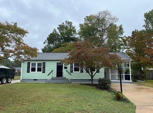 28 Sinton Rd, Newport News, VA 23601