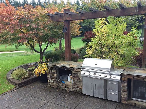 3rd image of 6428 Denny Peak Dr SE