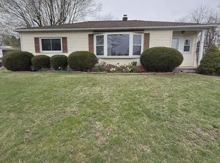 989 Fonda Rd, Milton, PA 17847