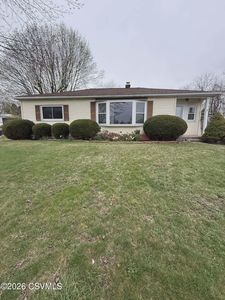 989 Fonda Rd, Milton, PA, 17847