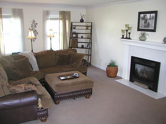 4th image of 5125 Grandin Ridge Dr