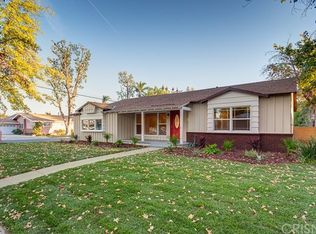 16400 Calahan St, North Hills, CA 91343