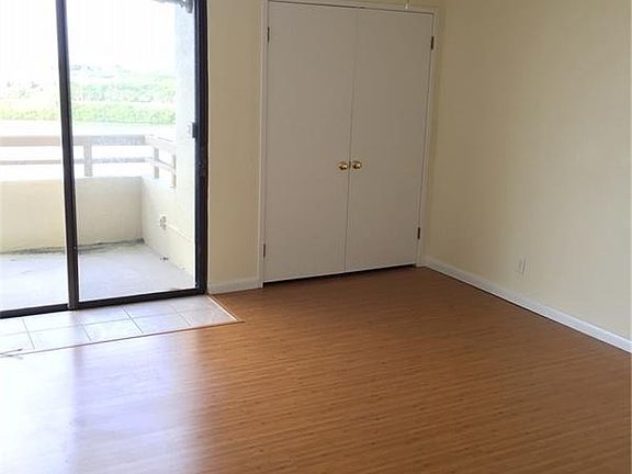 5th image of 5701 Mariner St APT 702