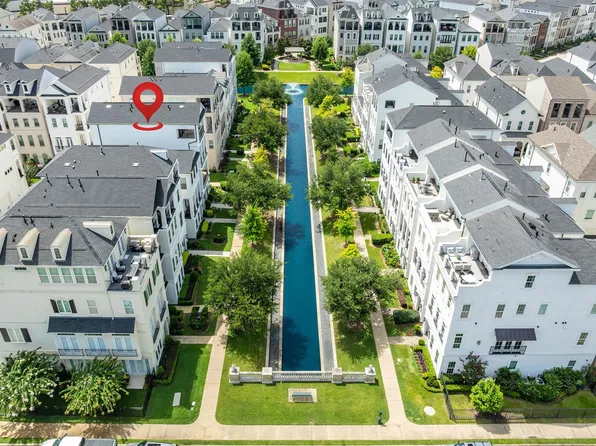 814 Dunleigh Meadows Ln, Houston, TX 77055