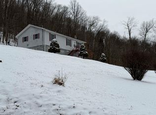 1 Crescent St, Grafton, WV 26354