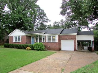 5220 Highland Dr, Fort Smith, AR 72903