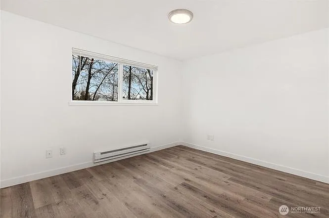 820 75th St E #D — Photo 10