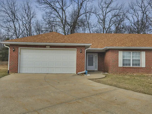 1203 Raymond Ct, Boonville, MO 65233