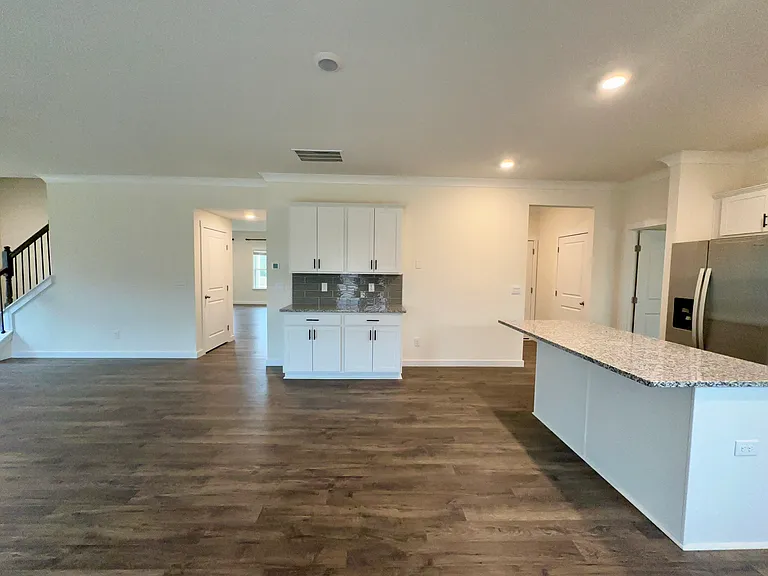 10811 Upland Dr — Photo 7