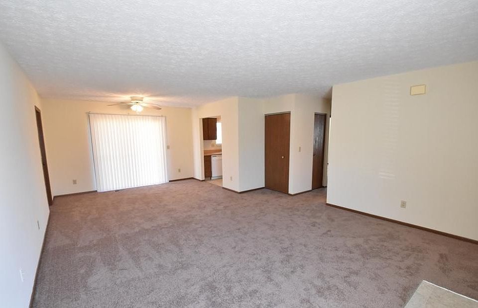 1st image of 1670 Sandybrook Ct