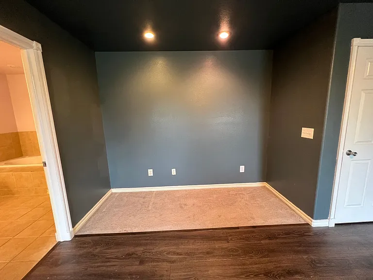 4031 Briar Ln — Photo 8
