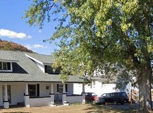 909 Penna Ave, Matamoras, PA 18336