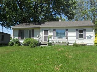 714 E 20th St S, Newton, IA 50208