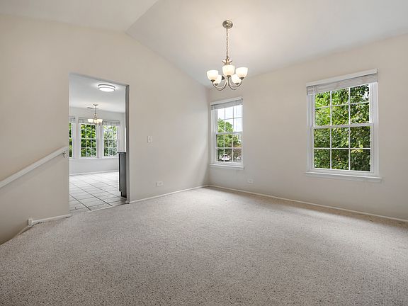 5th image of 164 White Branch Ct
