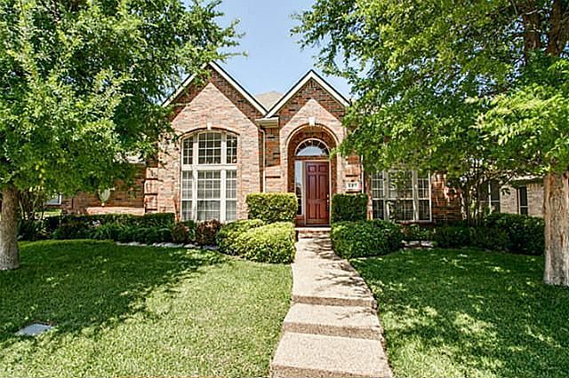 1st image of 609 Winged Foot Ln