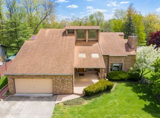 103 Arrowhead Trl, Morris, IL 60450