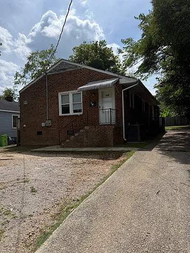 1130 Gregg St Photo 1
