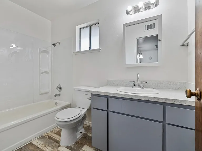 1520 S Reed Ave — Photo 9