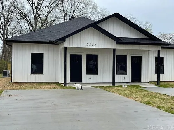 2312 Lavern Dr, Bryant, AR 72022