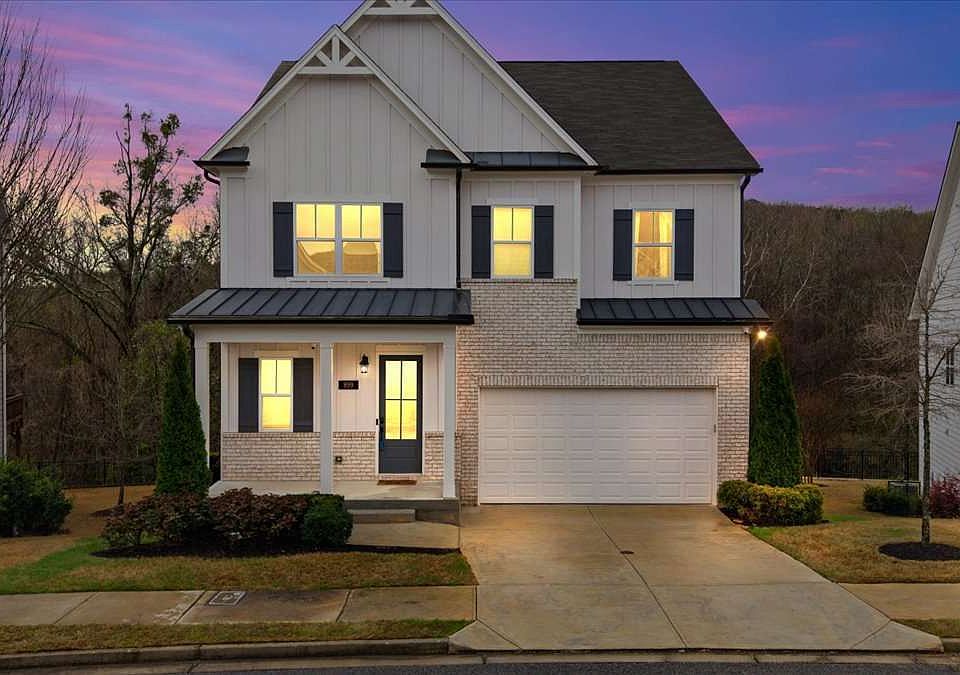 1st image of 899 Samples Ln NW