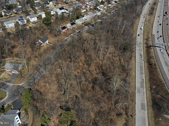 3rd image of 0 E Park Rd