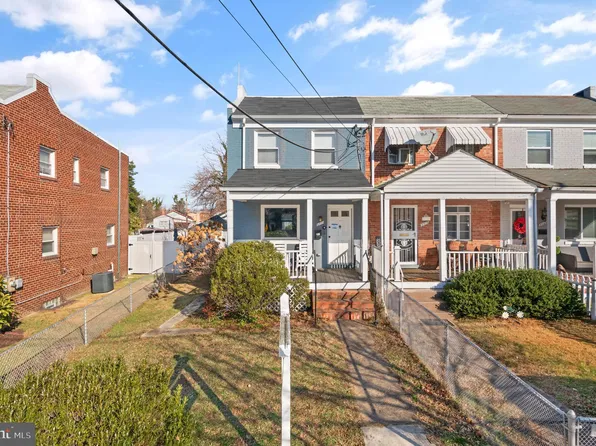 3016 M Pl SE, Washington, DC 20019
