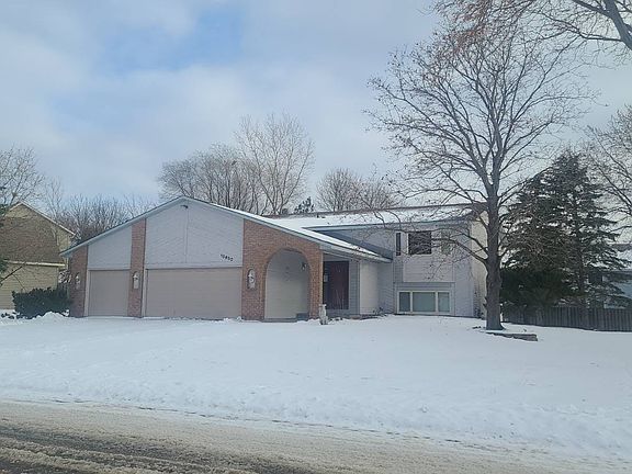 2nd image of 15650 Highview Ln