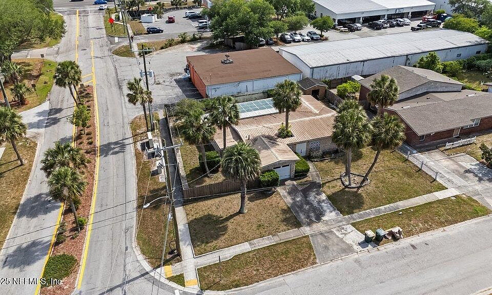 11658 SURFWOOD Avenue, Jacksonville, FL 32246 | Zillow