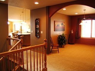 3rd image of 1810 Evergreen Way