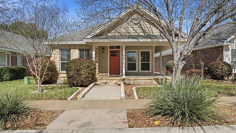 1st image of 1623 Hanz Dr