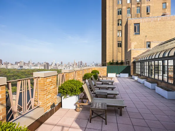 115 Central Park West 2F image 20 of 21