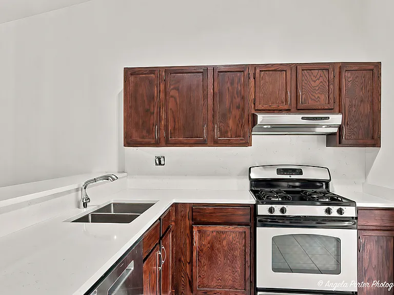 3287 Medford Ct — Photo 11