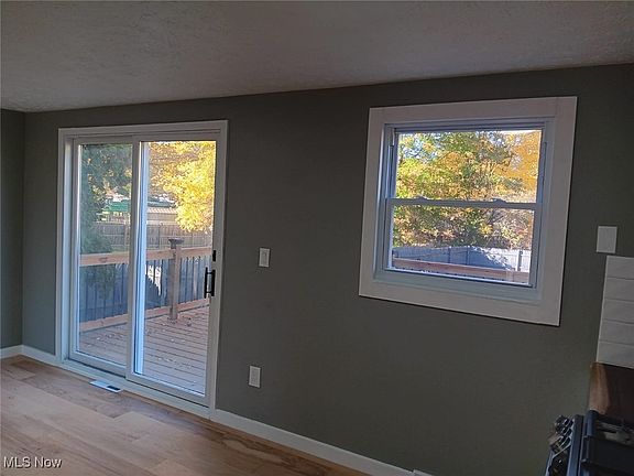 5th image of 9829 Belden Dr