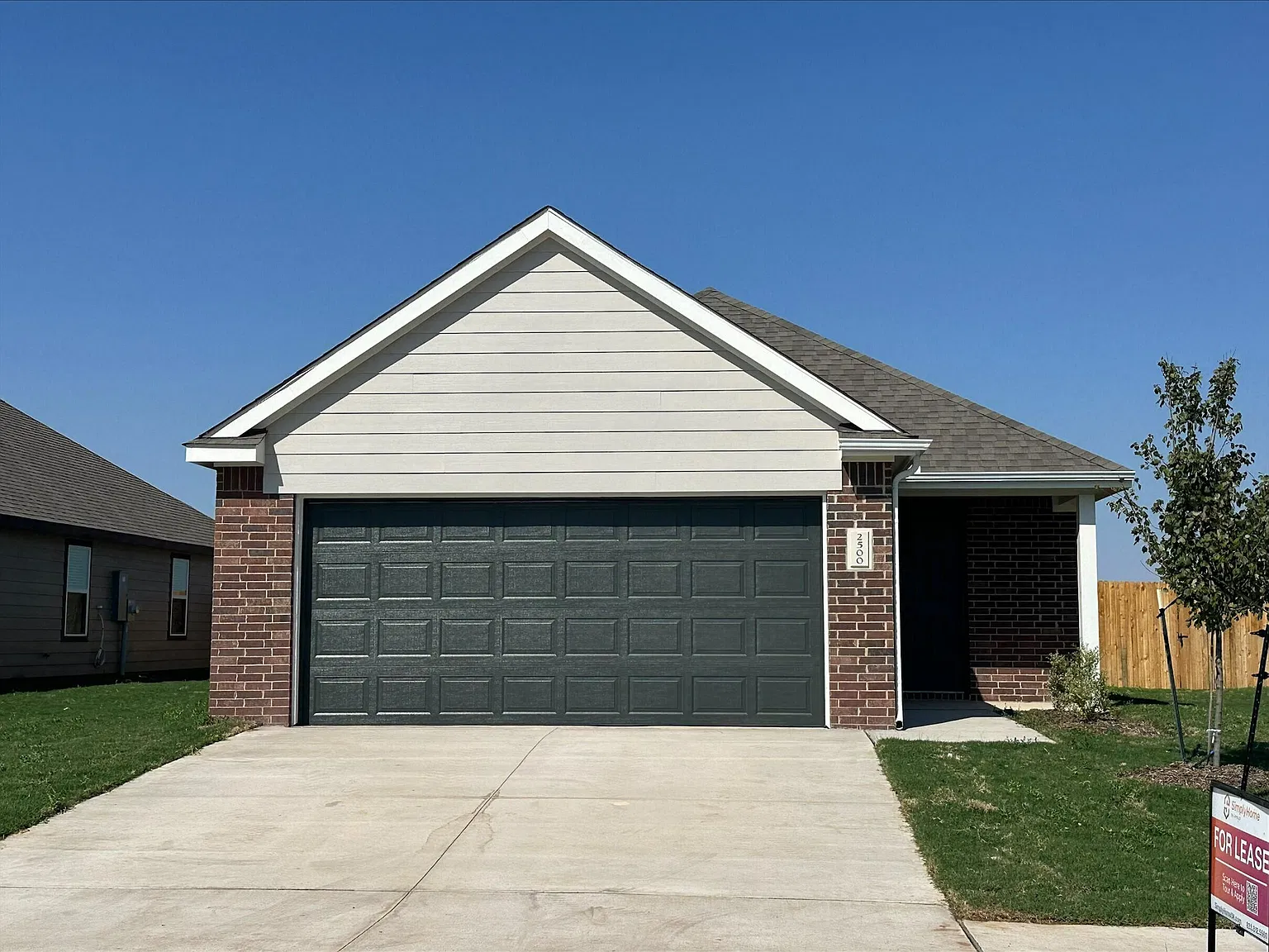 Crimson Lake Estates — Photo 1