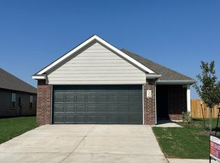 2500 Rosewood Ln, El Reno, OK 73036