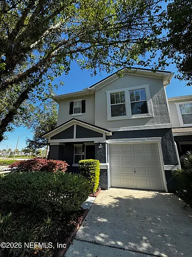 1052 N Black Cherry Dr Photo 1